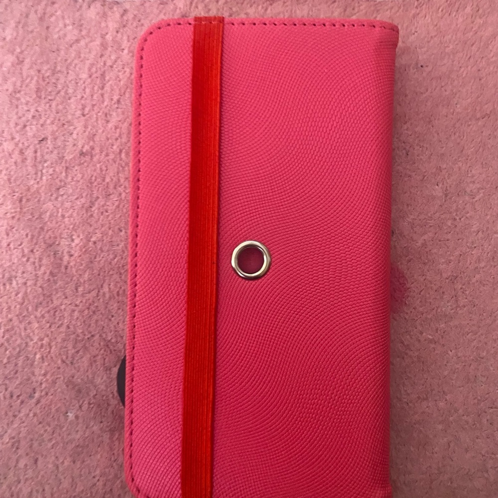 Phone case - Picture 3 of 3